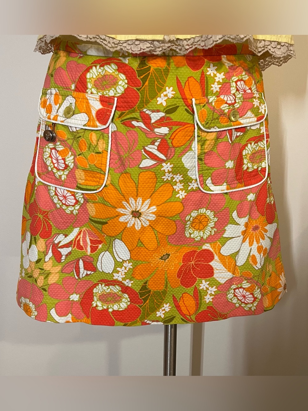 Vintage retro Bright Floral A-Line Mini golf Skirt